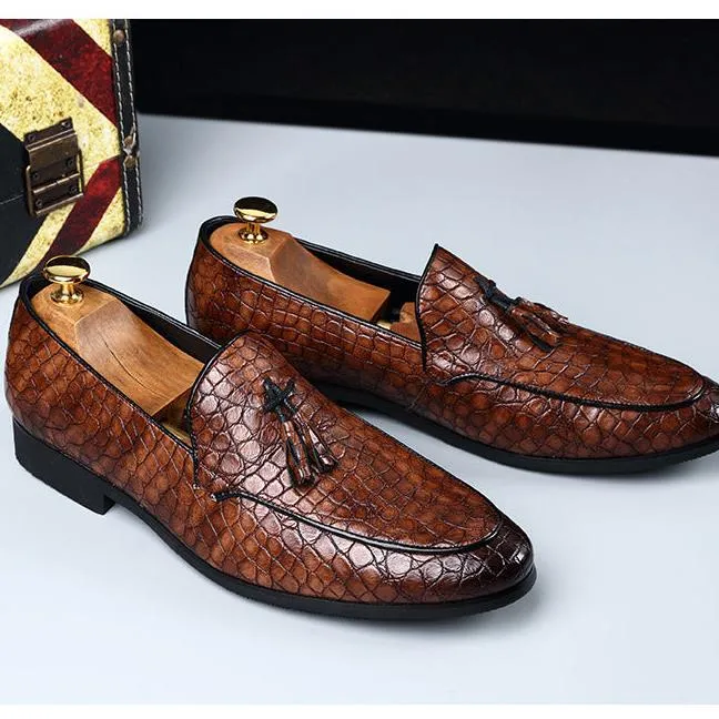 Embossed tassel loafers casual mens slip on loafers