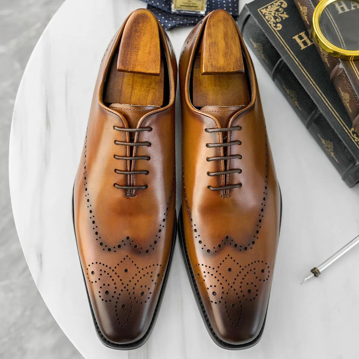 Men's leather brogues shoes
