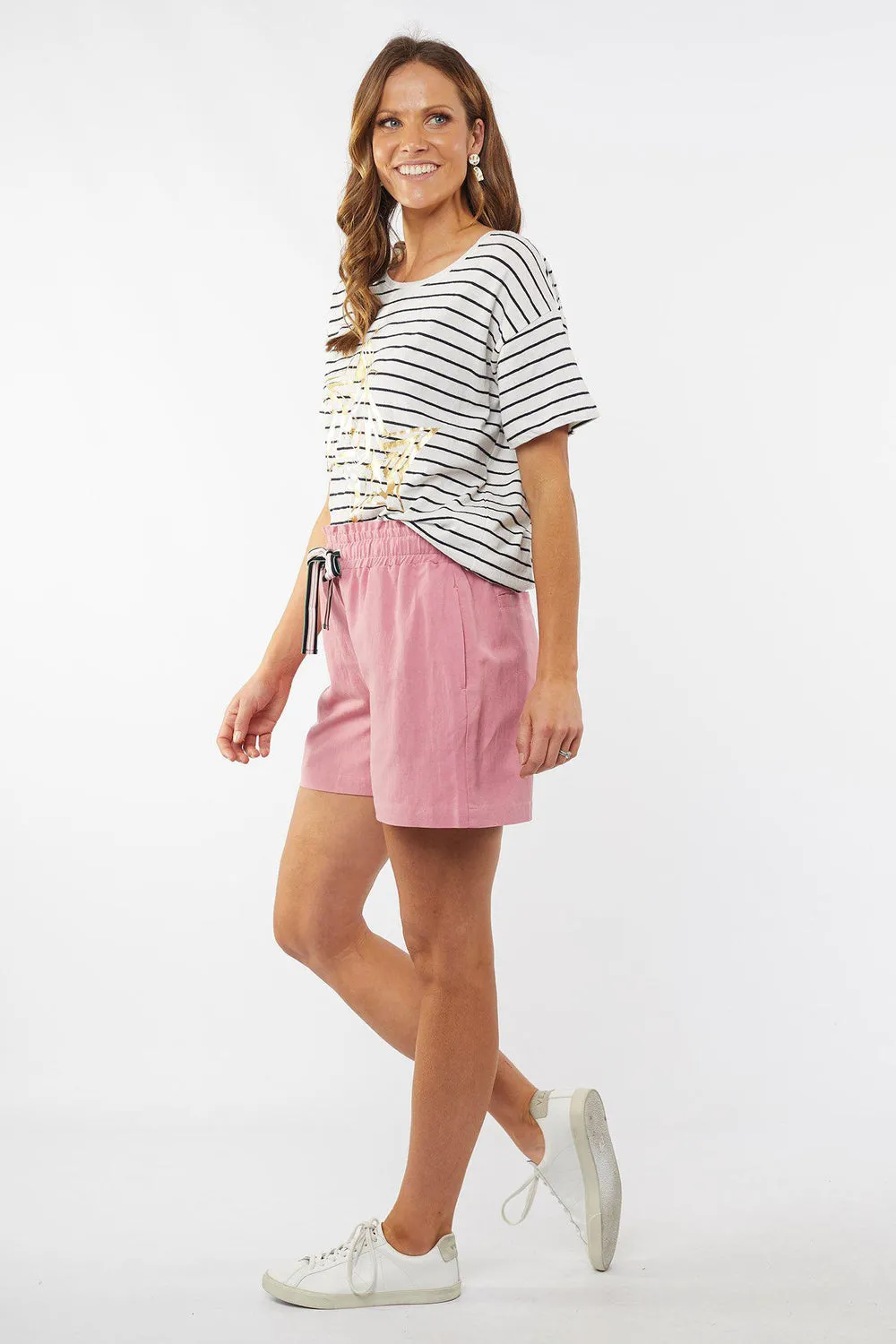 Sadie Shorts in Chateau Rose