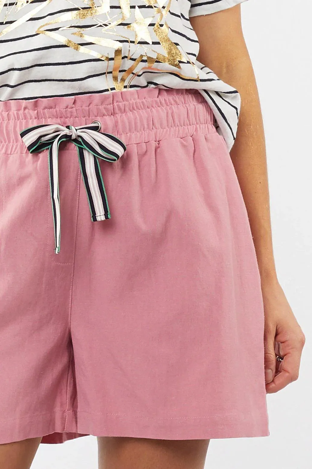Sadie Shorts in Chateau Rose
