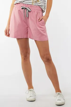 Sadie Shorts in Chateau Rose